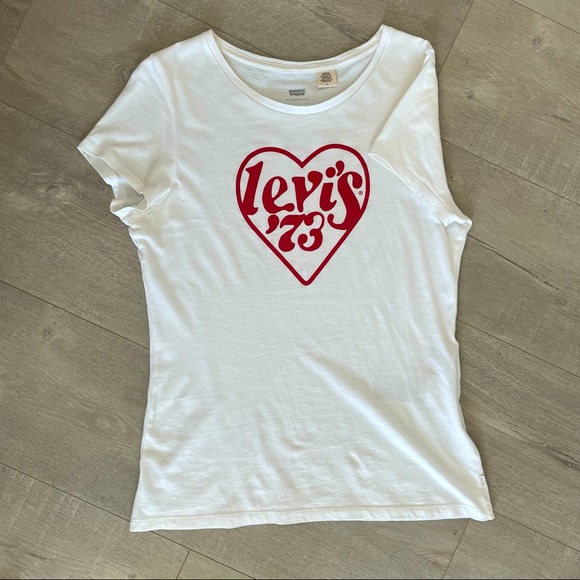 Levi's T-shirt Limited Collection - Picture 2 of 3